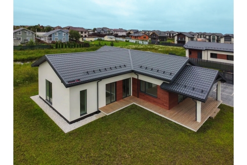 Желоб полукруглый Grand Line ПЭ 125мм 3м RAL 7024 мокрый асфальт