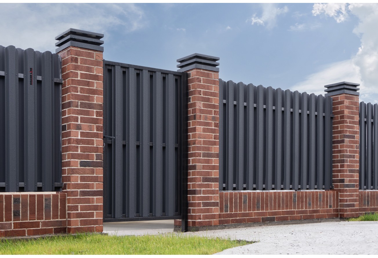 Штакетник Прямоугольный фигурный Grand Line 0,45 Drap ТХ RAL 7016 антрацитово-серый