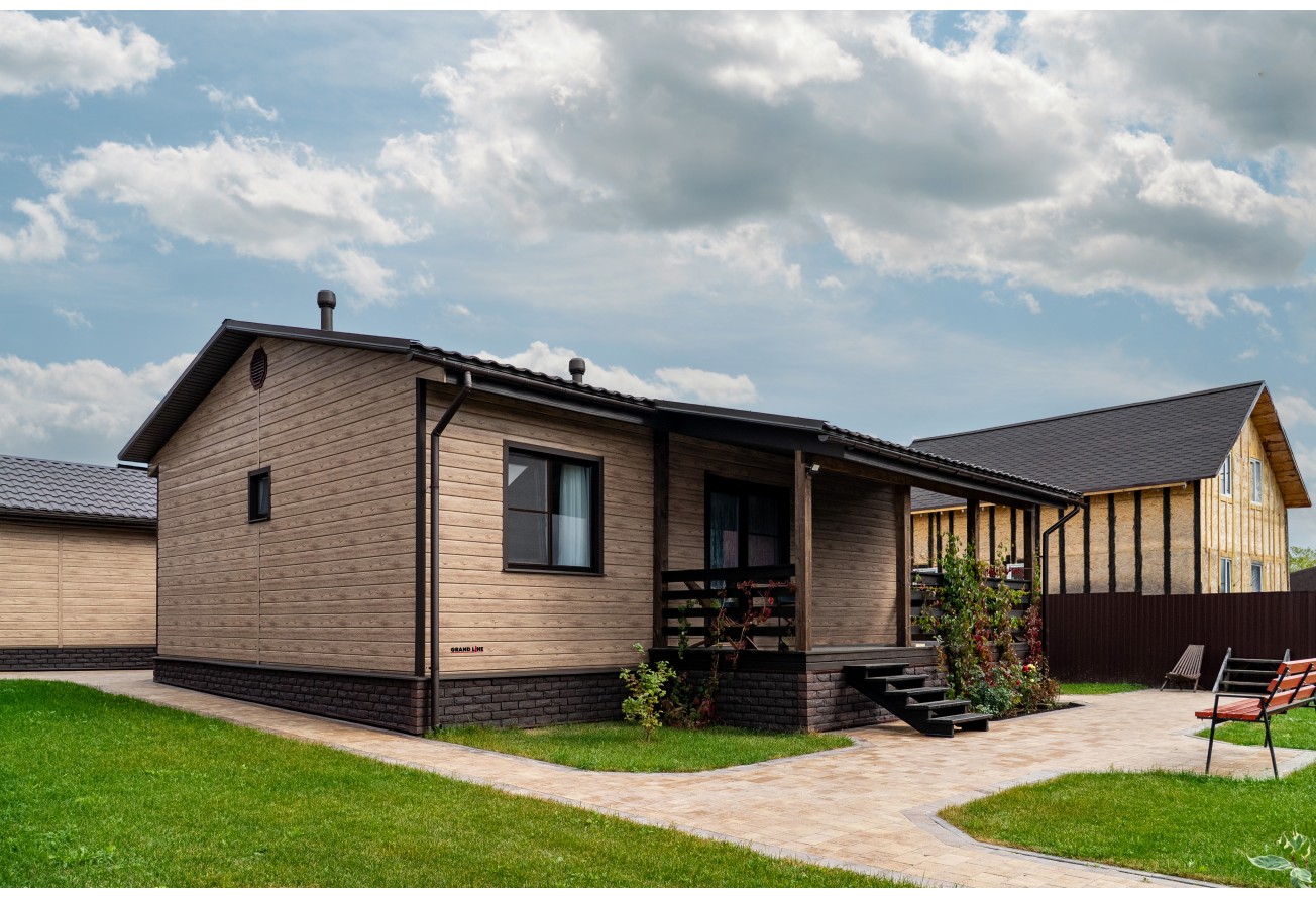 Желоб Классика 120 ПВХ Grand Line 3м коричневый (RR32)