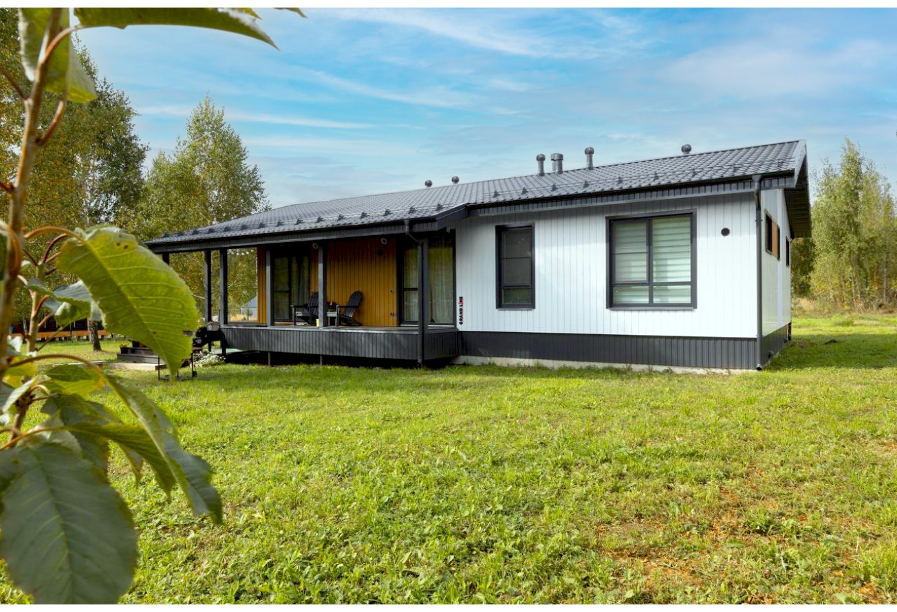 Квадро Брус в01 Grand Line 0,45 ПЭ с пленкой RAL 9003 сигнальный белый