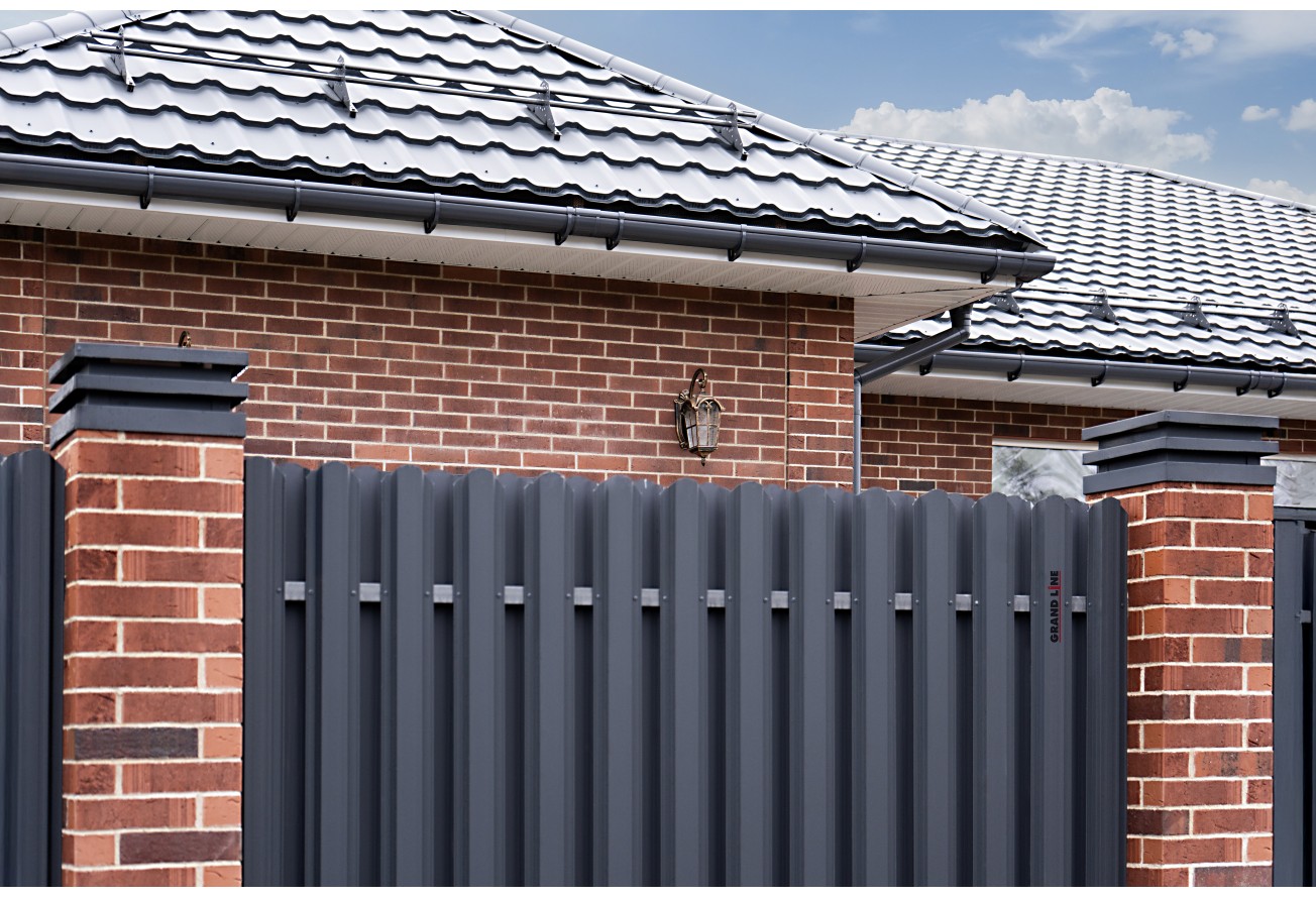 Штакетник Прямоугольный фигурный Grand Line 0,45 Drap ТХ RAL 7016 антрацитово-серый