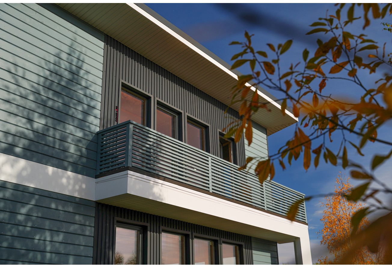 Профнастил С21R Grand Line 0,5 Сатин матовый RAL 7024 мокрый асфальт