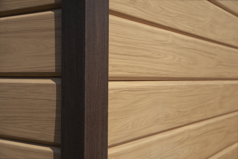 Фото домов с красивым фасадом в цвете honey wood, цвет Honey Wood - 526