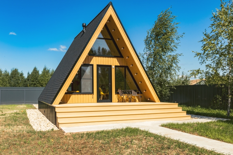 Фото домов с сайдингом, цвет Honey Wood - 3217