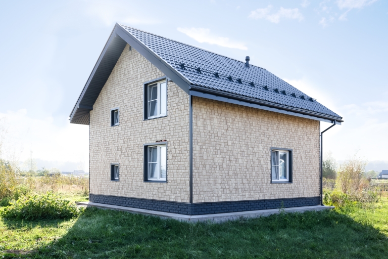 Фото домов с цоколем в цвете графит, цвета Жемчуг, Графит - 3248