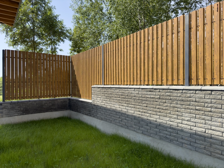 Фото заборов и ограждений, цвет Golden Wood TwinColor - 2755